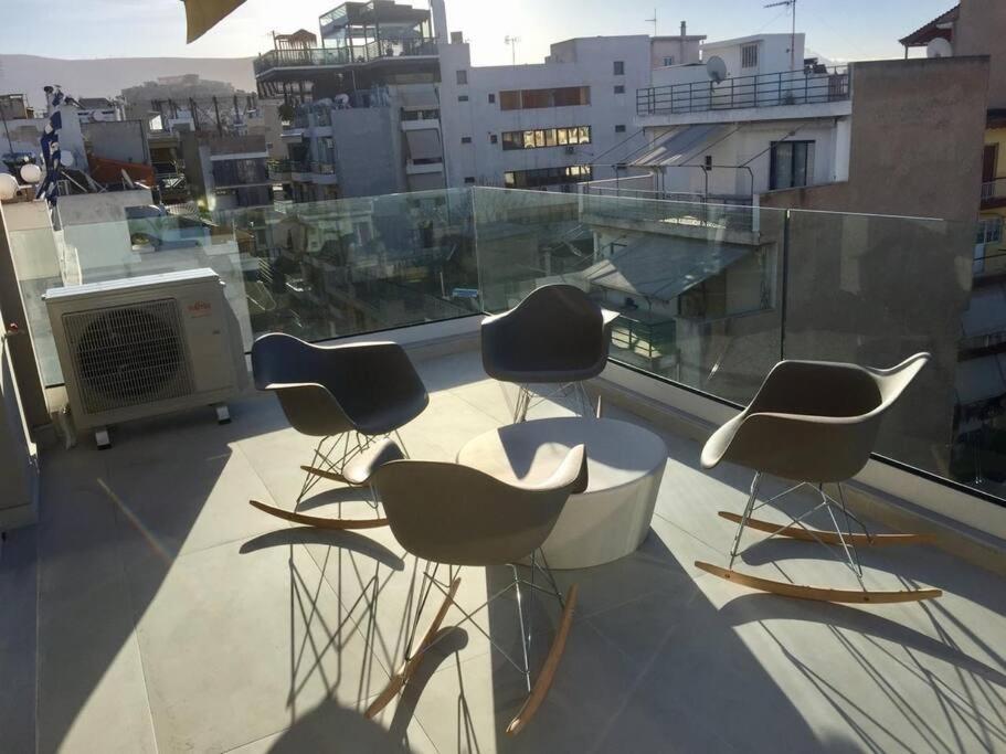 Fab New Flat In Central Athens W/ Acropolis Views Apartment ภายนอก รูปภาพ